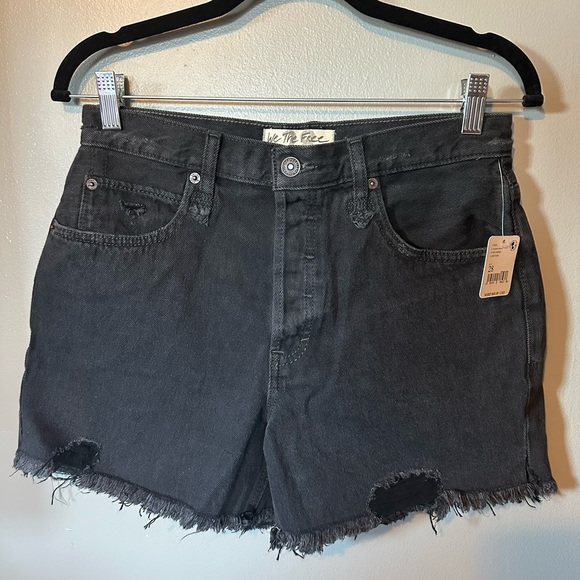 FP Movement Women's Makai Cutoff Jean Shorts Sz 28 - Picture 4 of 6
